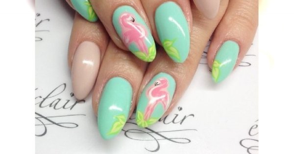 Bajecznie śliczny manicure - dla dziewczęcego wyglądu Twoich dłoni