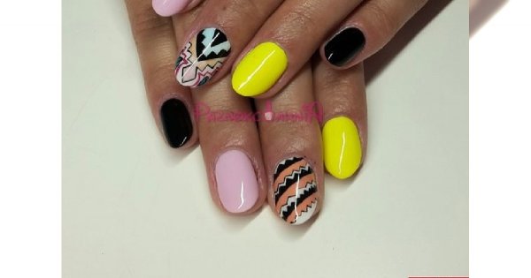 20 wzorków manicure, które ozdobią Twoje paznokcie w wyśmienity, stylowy sposób