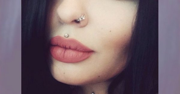 Medusa piercing - TOP 15 inspiracji