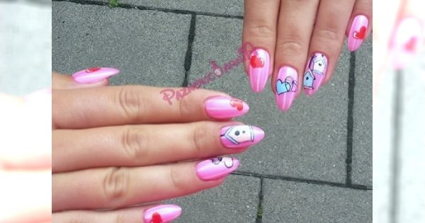 Manicure malowany farbkami - odkryj wzorki tworzone z miłości do paznokci