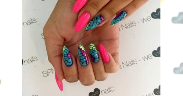 Kilkanaście ożywczych wzorków manicure - HOT INSPIRACJE 2015!