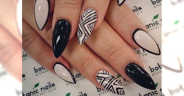 Cudowny, czarno- biały manicure na każdą okazję!