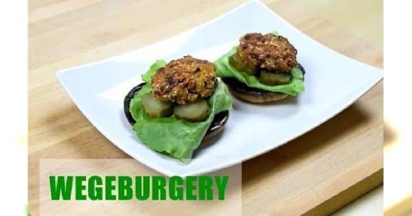 Wege burgery w bułce z pieczarki