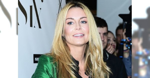 Małgorzata Rozenek-Majdan w zielonym BŁYSZCZĄCYM garniturze. "Jak elf". Hit czy kit?