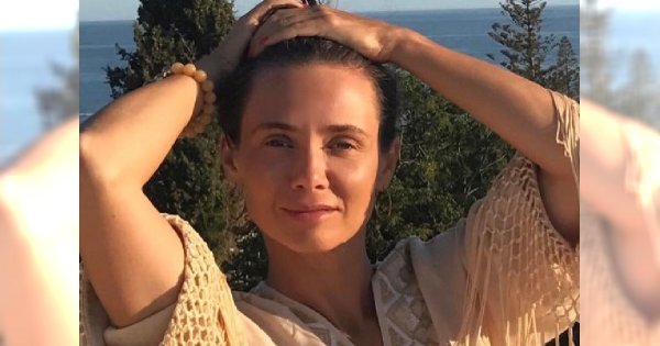 Kinga Rusin pozuje w bikini. Fani coś zauważyli: "Ale ma pani ładne TATUAŻE".