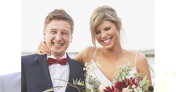 Juror "Top Chef" wziął ślub! Suknia panny młodej skromna, ale urocza!
