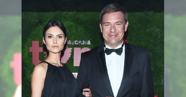 Tomasz Karolak przyszedł na bal TVN z nową partnerką! Jest od niego o 19 lat młodsza!