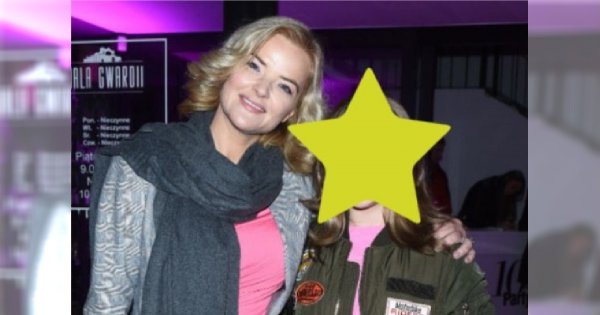 Monika Zamachowska z córką na imprezie. 13-latka w pełnym makijażu. Przesada?