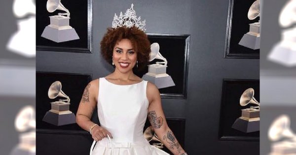 Grammy 2018: Piosenkarka pojawiła się w szokującej sukni. Spójrzcie w dół. Hit czy kit?