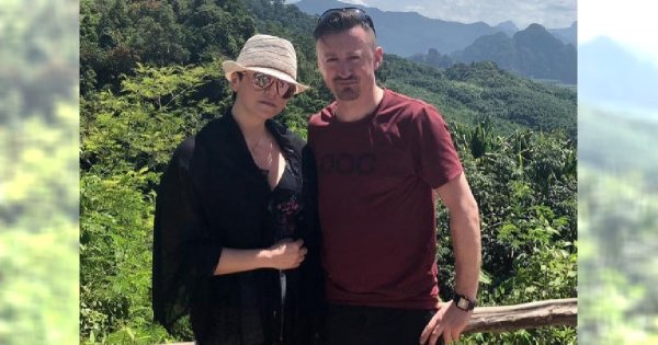 Adam Małysz z żoną na wakacjach w Tajlandii. Zobaczcie, jak wygląda bez koszulki
