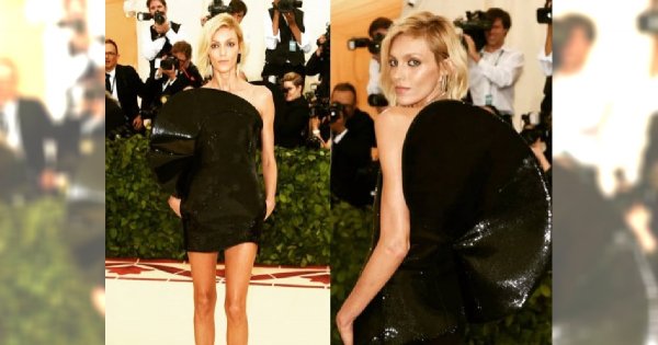 Anja Rubik wśród największych światowych gwiazd na Met Gali. Fani mają jedno poważne zastrzeżenie