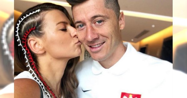 Lewandowska całuje męża, ale Internauci zwracają uwagę na coś innego. "Trenerka, a tłuszczyk się wylewa"
