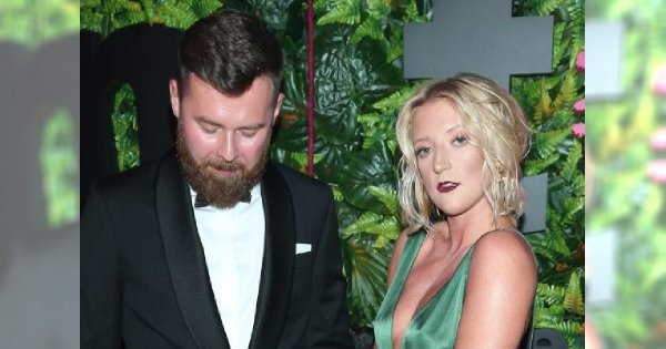 Bal TVN 2018: Lara Gessler z dekoltem do pępka i z mężem. Wiedzieliście, że ma TAKI tatuaż?