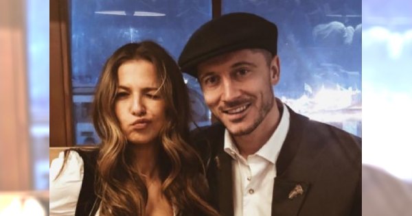 Anna Lewandowska ŚCISKA BIUST w bawarskim stroju. Ale fani zwrócili uwagę na coś innego