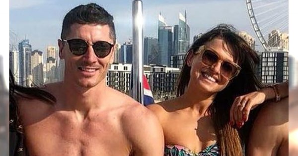 Anna Lewandowska na wakacjach w Dubaju W BIKINI. Fani patrzą na penisa Lewego!