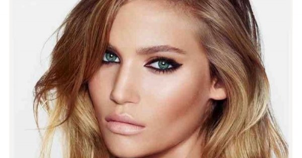 Usta w odcieniu nude - naturalny makijaż ust