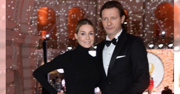 Małgorzata Rozenek miała mocne wejście na Bal Dziennikarzy! Co za suknia! Sprawiła jej jednak pewne trudności