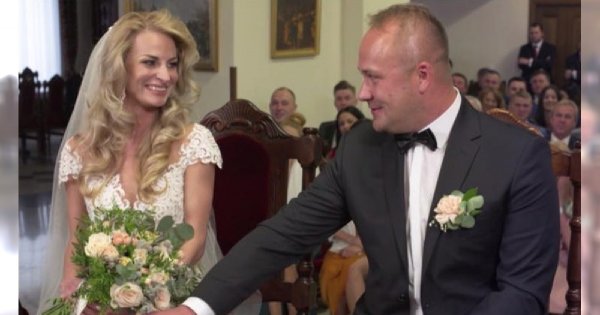 Anita ze "Ślubu od pierwszego wejrzenia" pozuje w sukni ślubnej! Weźmie drugi, tym razem KOŚCIELNY ŚLUB z Adrianem?