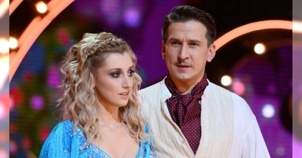 Justyna Żyła zaliczyła WPADKĘ? Ten dekolt i tak był odważny, ale gdy stanęła bokiem... UPS!