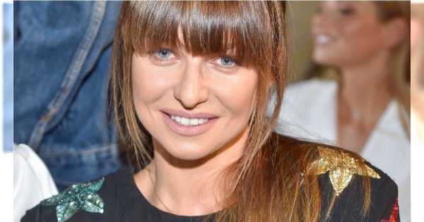 Anna Lewandowska bryluje na ściance. Nogi - CUDOWNE, ale ta kreacja... Udany look?