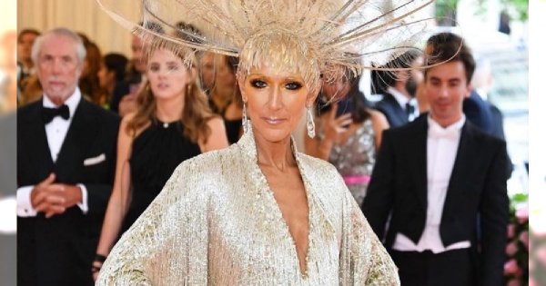 51-letnia Celine Dion omal nie zaliczyła wpadki na Met Gali! Ta kreacja rozsunęła się w kroku