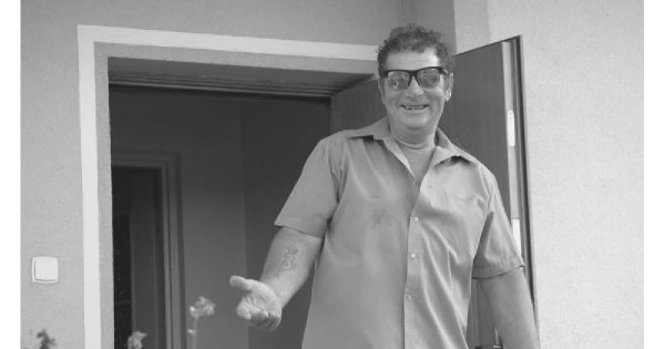 Nie żyje pan Stanisław z "Chłopaków do wzięcia". Do końca wierzył, że znajdzie prawdziwą miłość...