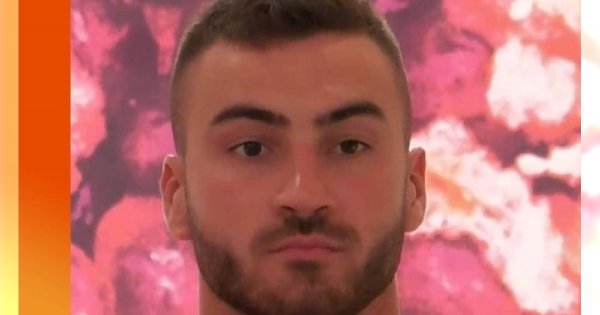 "Love Island": Fani bezlitośni wobec Maćka. "Totalna porażka jak można kobietę uderzyć w pośladek"