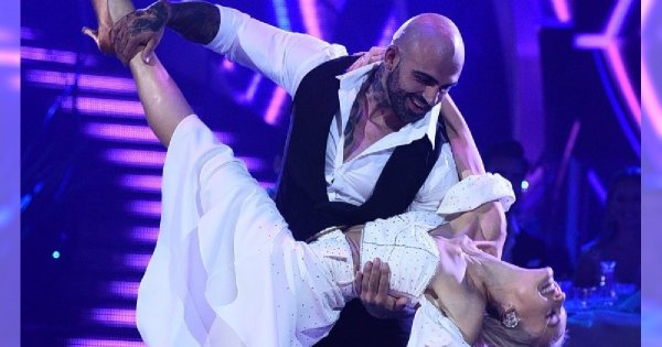Taniec z Gwiazdami: Odpadła najzdolniejsza para przez chorobę? Fani oburzeni: ,,To jest jakiś żart..."