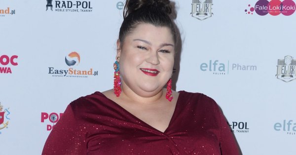 Dominika Gwit na premierze spektaklu. Ta sukienka to strzał w dziesiątkę! "Kobieco i seksownie"