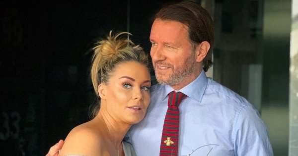 Małgorzata Rozenek nawet podczas kwarantanny jest perfekcyjna! Nie zgadniecie, co prasuje Radosławowi!