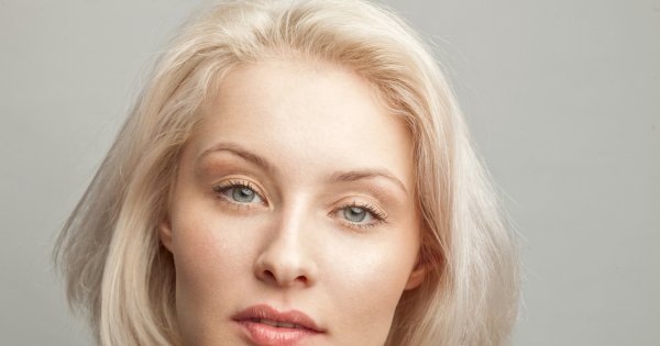 Rozjaśnianie włosów wodą utlenioną