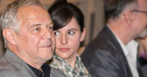 69-letni Marek Kondrat pokazał 2-letnią córeczkę. Fani zwrócili uwagę na jeden szczegół