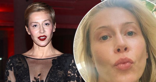 Kasia Warnke pokazuje ciało po ciąży w kostiumie. Internautka o jej piersiach: "Niewiele tam"