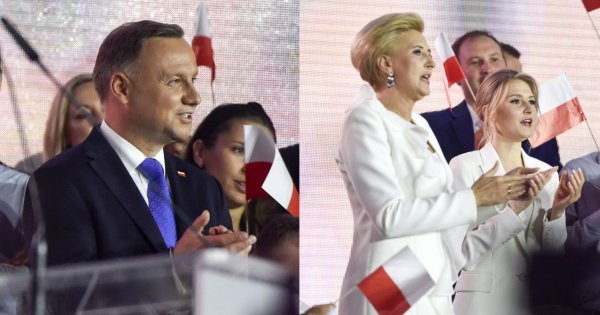 Agata Duda i Kinga Duda w takich samych kreacjach. Internauci patrzą na ich makijaż