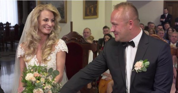 Anita i Adrian ze "Ślubu od pierwszego wejrzenia" na świątecznym zdjęciu! Czy są wciąż razem?