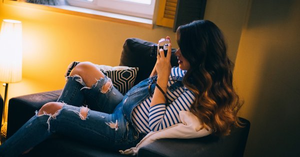Zdrowe włosy kobiety w ciąży i po porodzie