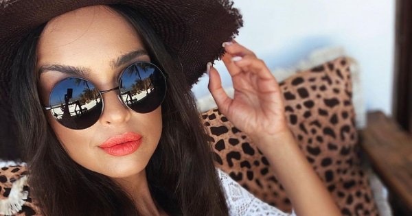 Klaudia El Dursi w bikini. Internauci zaniepokojeni: Masz obcego w brzuchu! Co tam się wydarzyło?