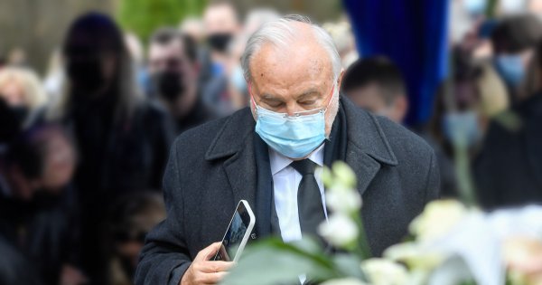 Przyjaciel Krzysztofa Krawczyka złożył mu pośmiertnie obietnicę. To się nazywa przyjaźń...