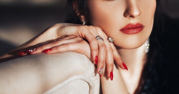 "Każda zadbana kobieta chodzi do kosmetyczki, fryzjera i masażysty. 700 zł na miesiąc to minimum"
