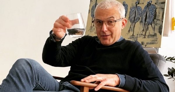 Hubert Urbański ma tatuaże! Jak je ukrywa?