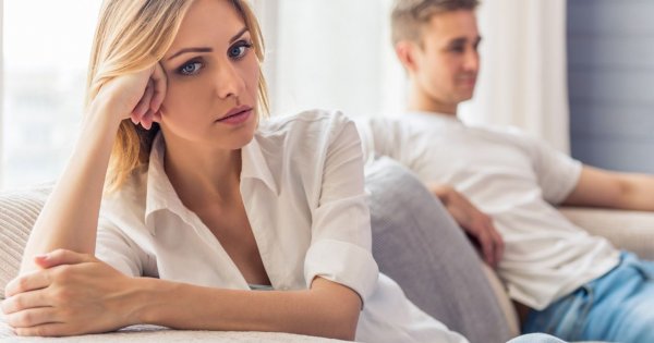 "Chcę, żeby narzeczony na nasz ślub założył buty na obcasie. Musi być ode mnie wyższy!"