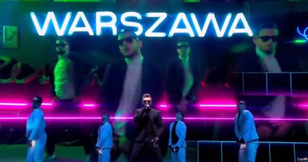 Eurowizja 2021: Jeden szczegół z występu Brzozowskiego oburzył internautów! Też to widzisz?