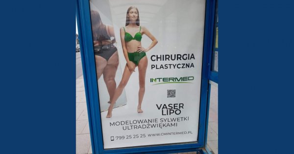 Kontrowersyjna reklama usługi modelowania sylwetki wywołała burzę w sieci