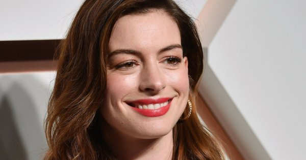 Anne Hathaway - hollywoodzka aktorka. Poznaj ją lepiej! Wiek, mąż, dzieci