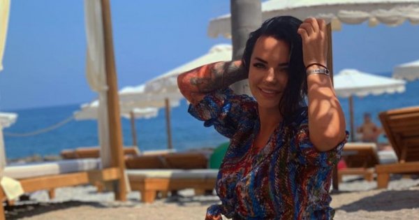 Kamila "Kamiszka" Wybrańczyk wspomina odważną sesje: "Nie pomogą diamenty, puder i róż, kiedy moja dupa stara już"!