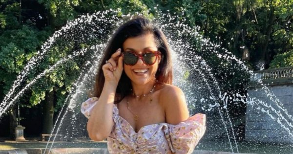 Katarzyna Cichopek jak zwykle zainspirowała pomysłem na wieczorową stylizację! Zaprezentowała najmodniejsze spodnie?