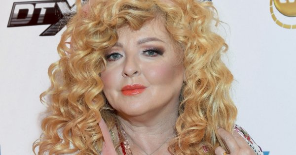 Jak Magda Gessler wyglądała 20 lat temu? Long bob, proste włosy i rudości!  Poznalibyście?!