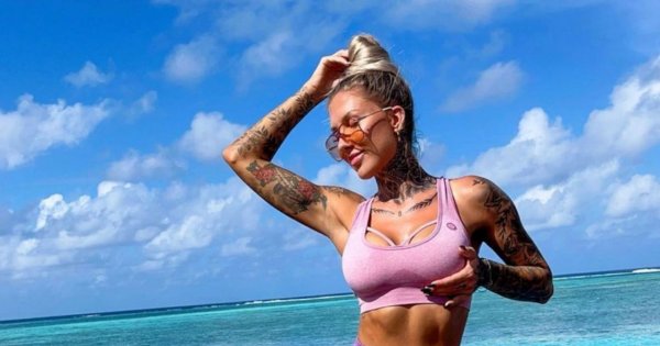 Deynn na bajecznych wakacjach niczym Pamela Anderson w "Słonecznym Patrolu"!