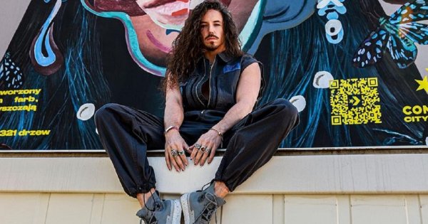 Michał Szpak dał czadu w Krakowie! Wystąpił na Rynku Głównym