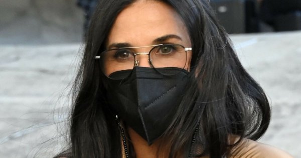 Coraz młodsza Demi Moore bryluje na ściance. Wygląda... jak swoja córka, a niedługo kończy 59 lat!